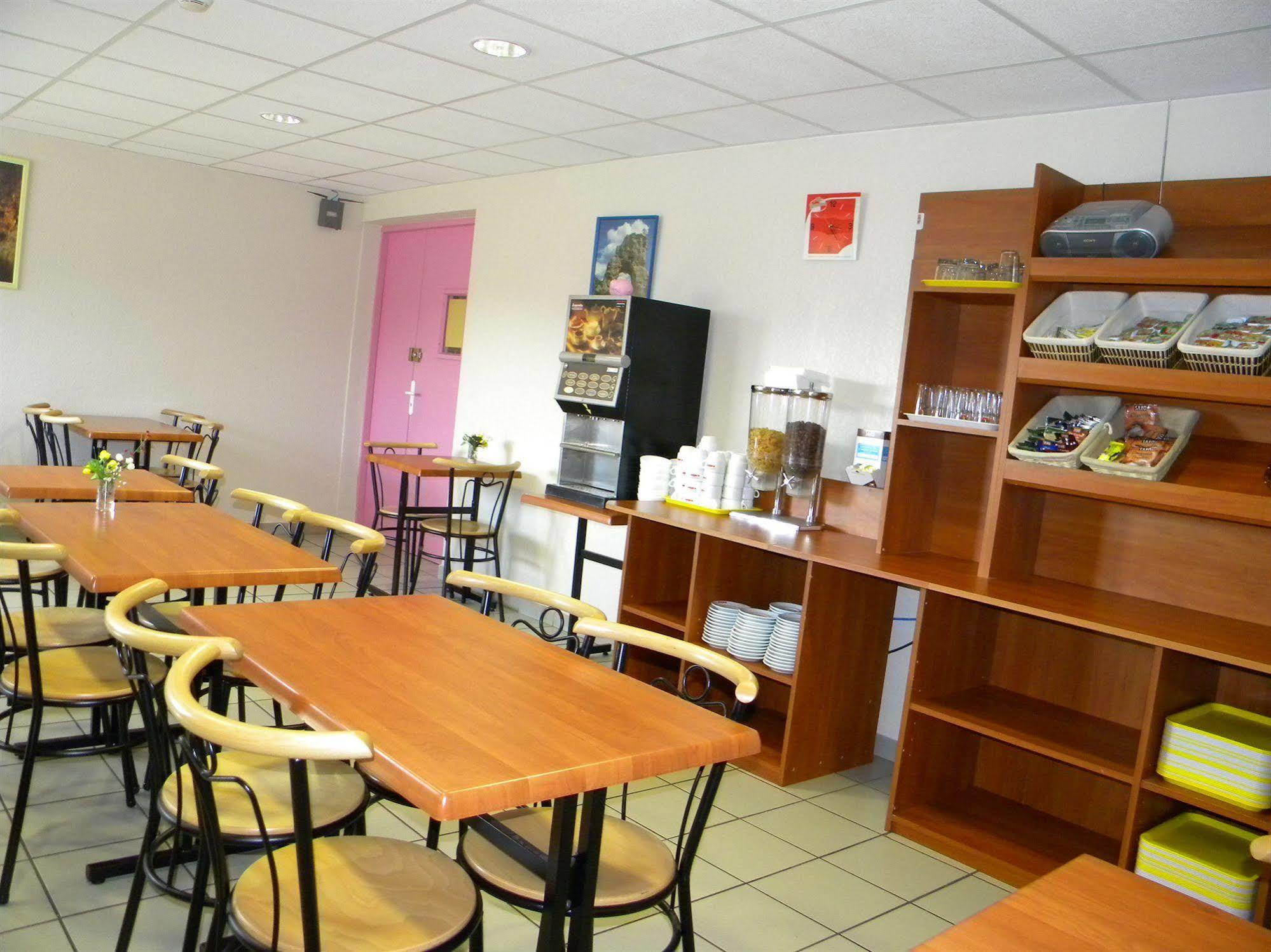 Cit'Hotel Restaurant Du Bowling De Millau Eksteriør bilde