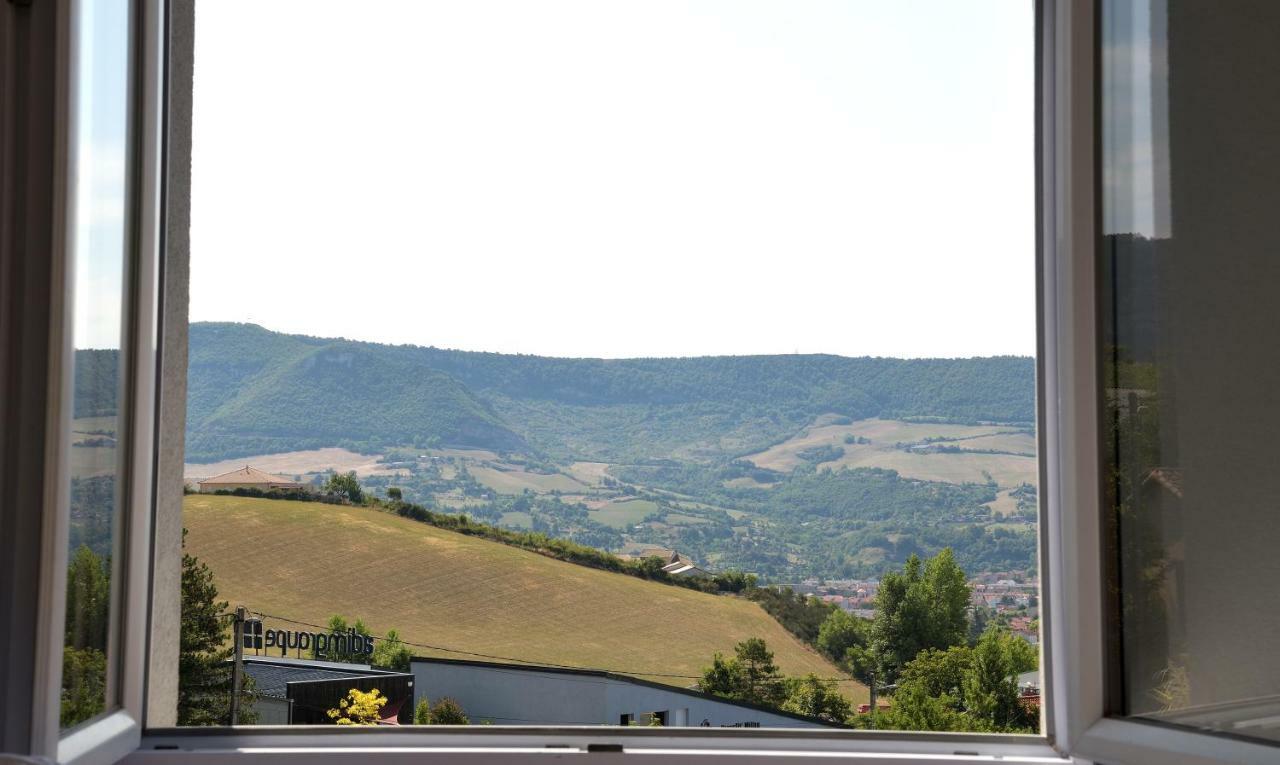 Cit'Hotel Restaurant Du Bowling De Millau Eksteriør bilde